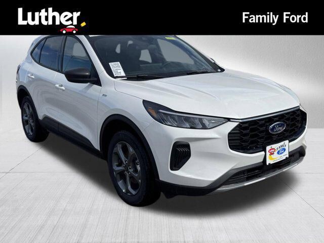 2026 FORD Escape