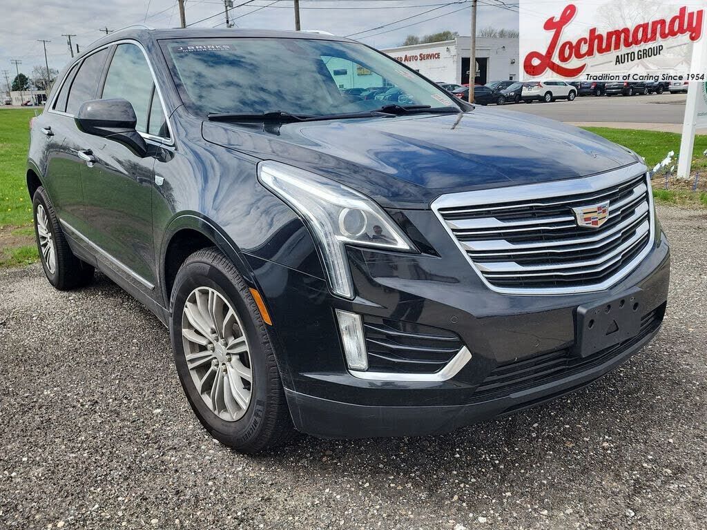 2017 CADILLAC XT5