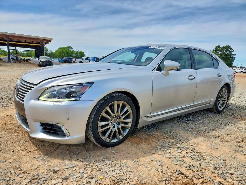 2015 LEXUS LS