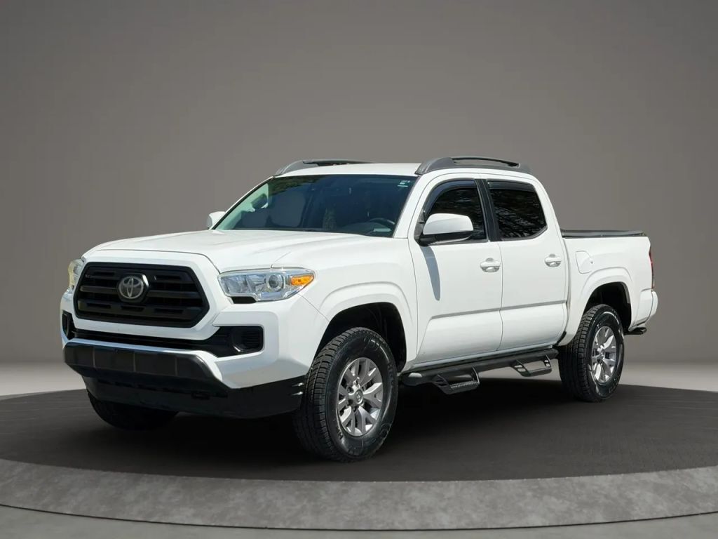 2019 TOYOTA Tacoma