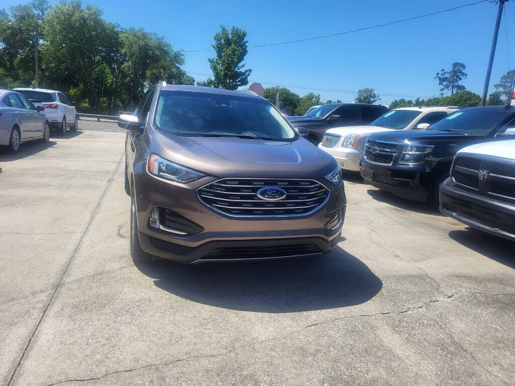 2019 FORD Edge