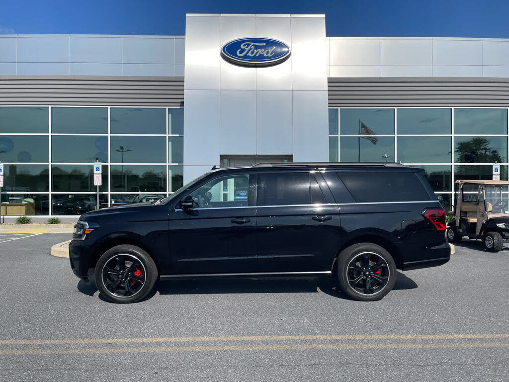 2023 FORD Expedition