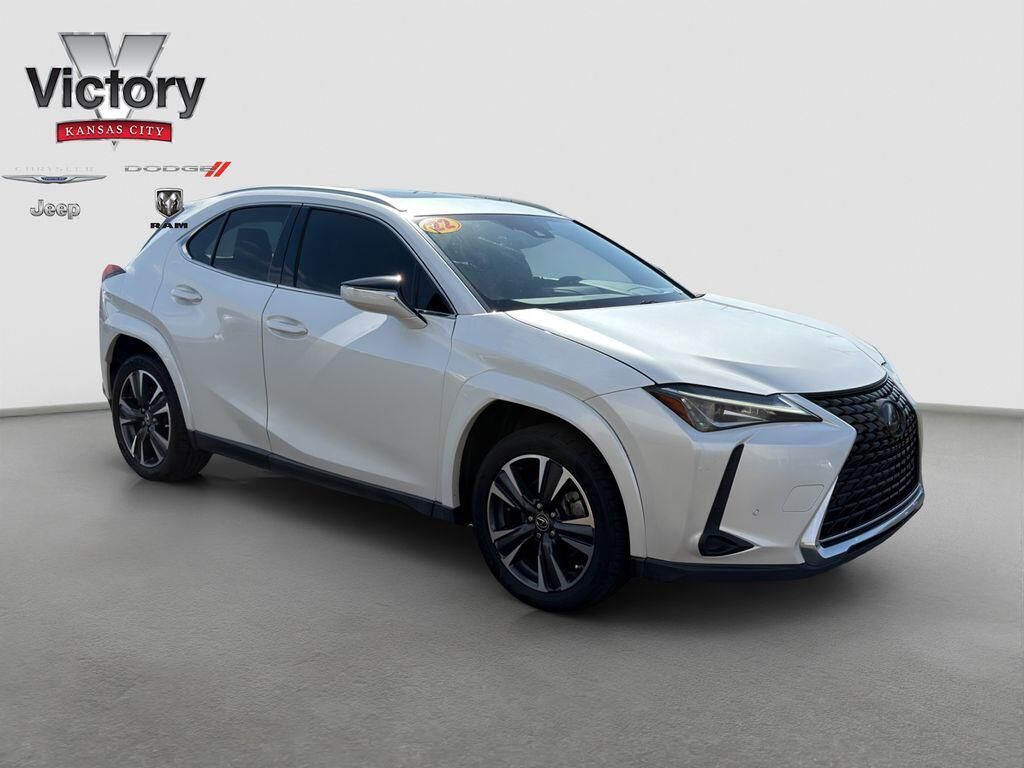 2022 LEXUS UX
