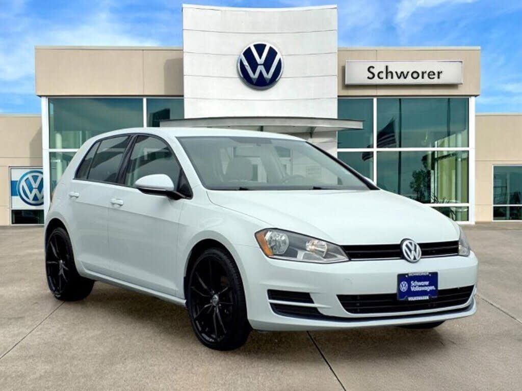 2015 VOLKSWAGEN Golf