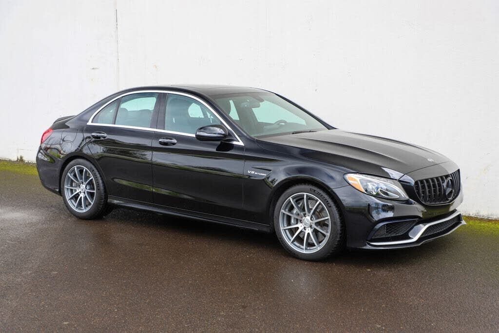 2018 MERCEDES-BENZ C-Class
