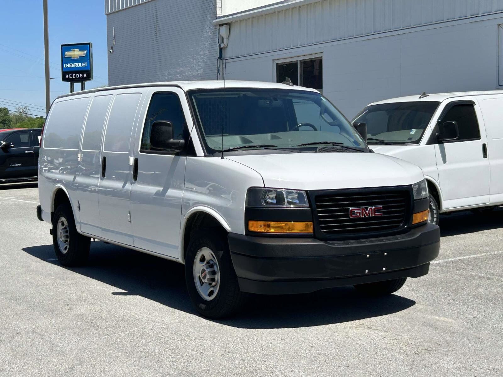 2021 GMC Savana