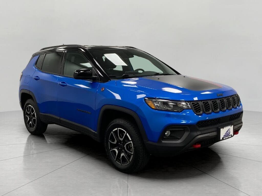 2025 JEEP Compass
