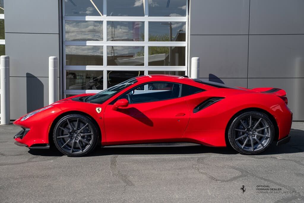 2020 FERRARI 488 Pista