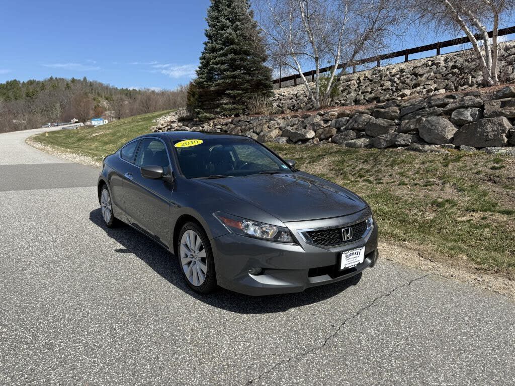 2010 HONDA Accord