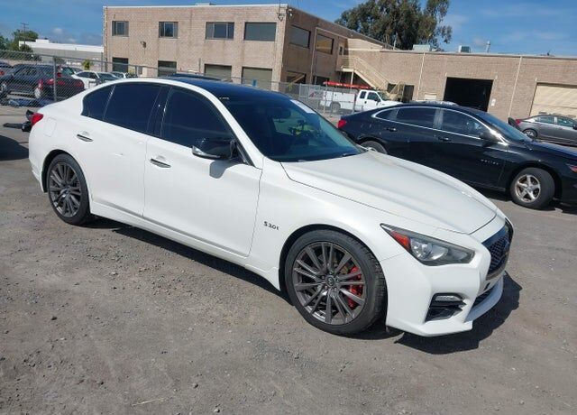 2016 INFINITI Q50