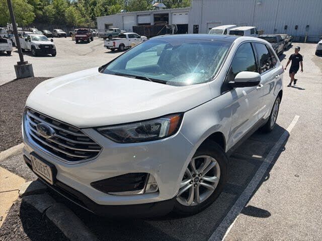 2020 FORD Edge
