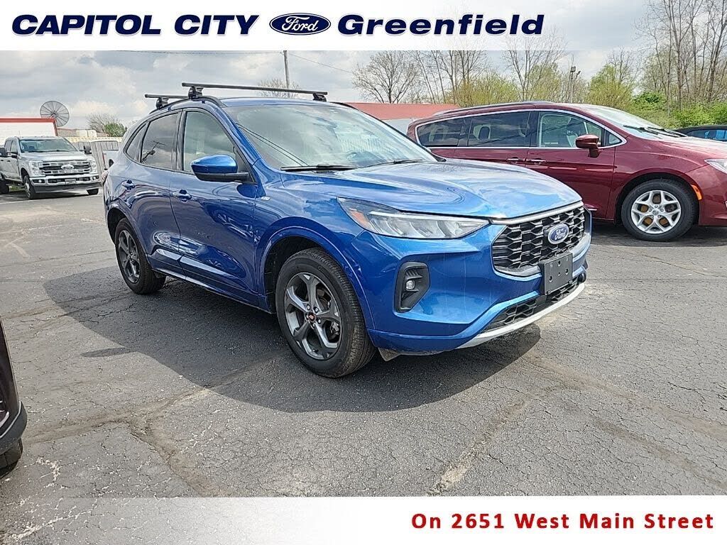 2023 FORD Escape
