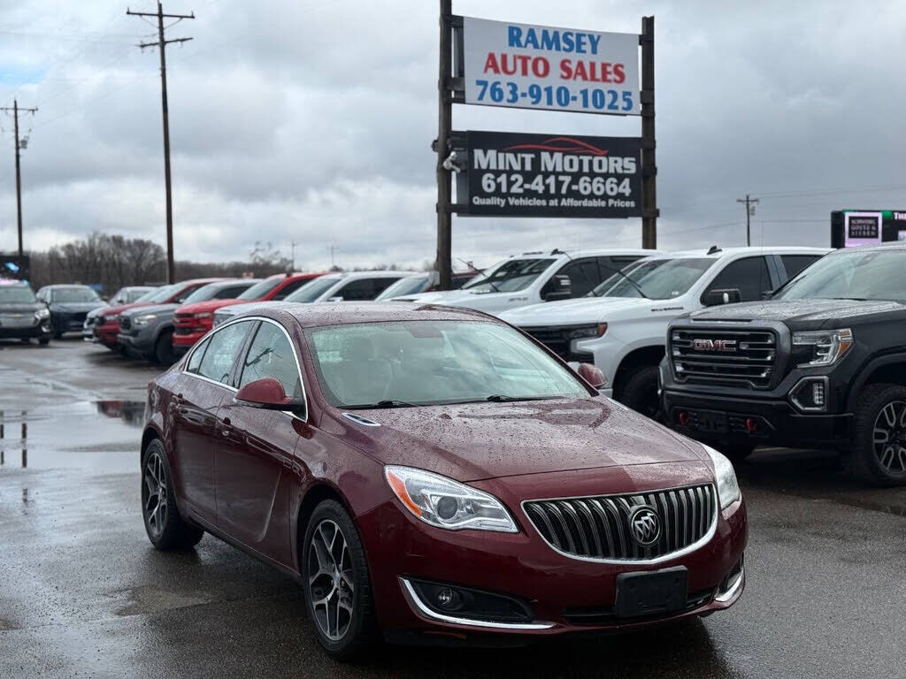 2017 BUICK Regal
