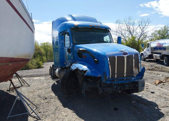 2020 PETERBILT 579