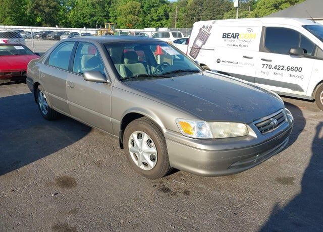 2001 TOYOTA Camry