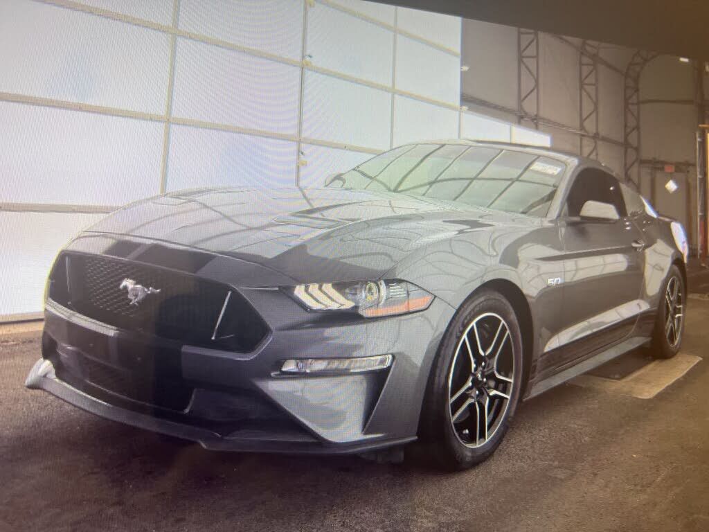 2021 FORD Mustang