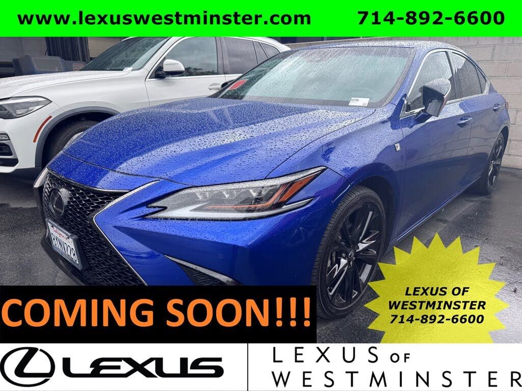 2021 LEXUS ES