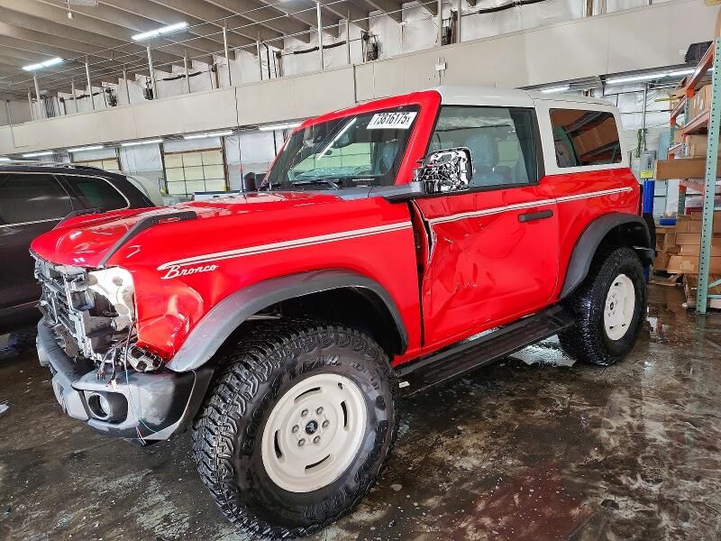 2024 FORD Bronco