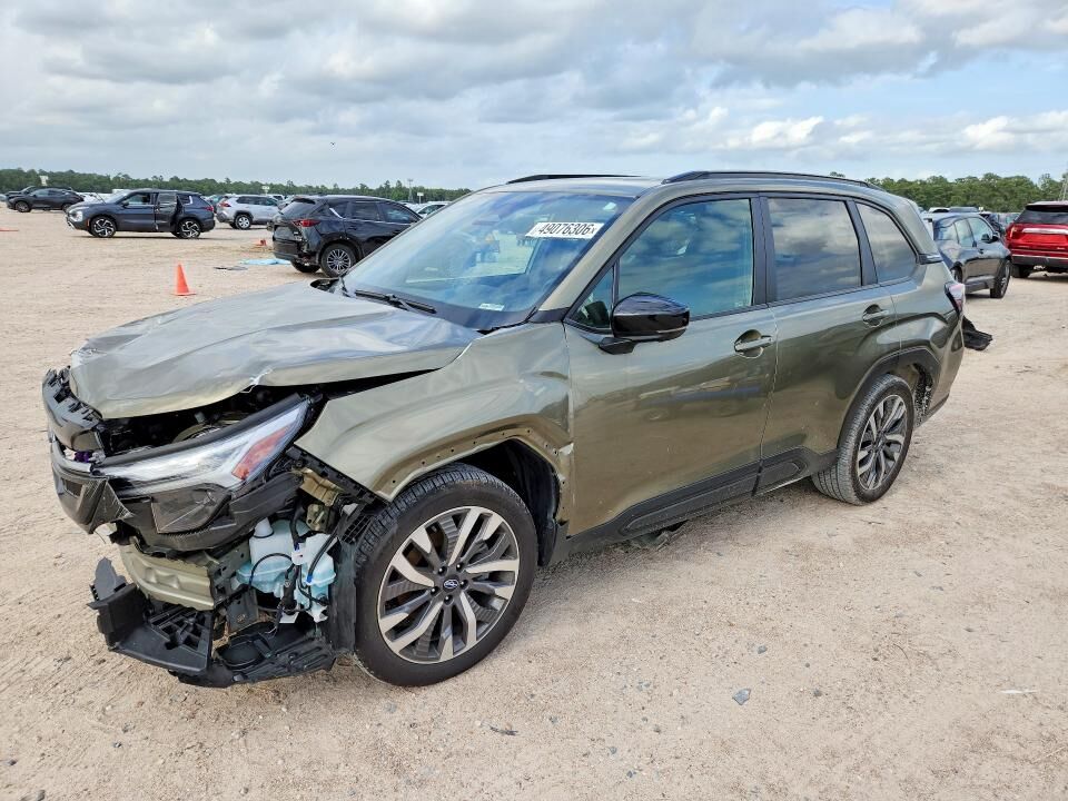 2025 SUBARU Forester