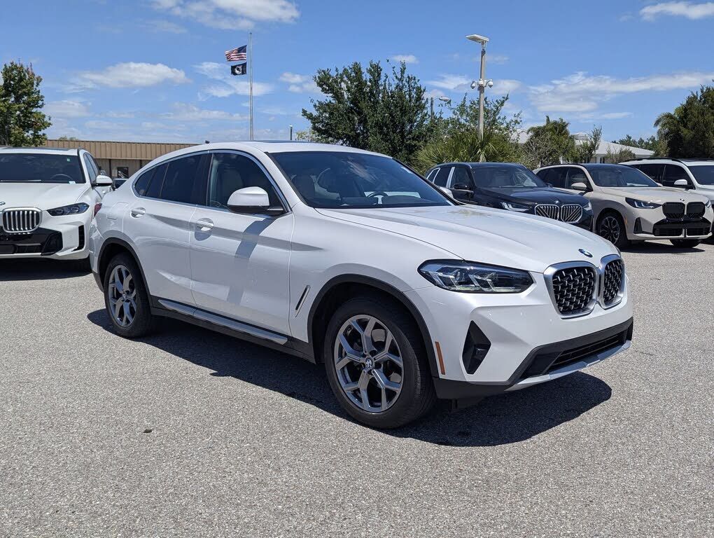 2025 BMW X4