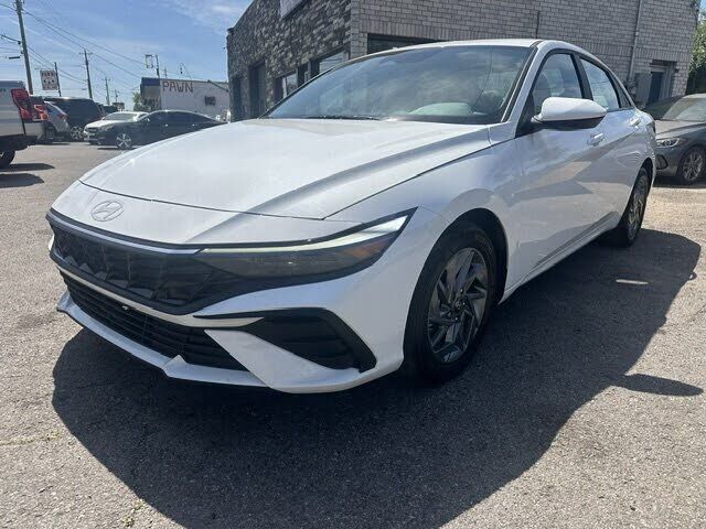 2024 HYUNDAI Elantra