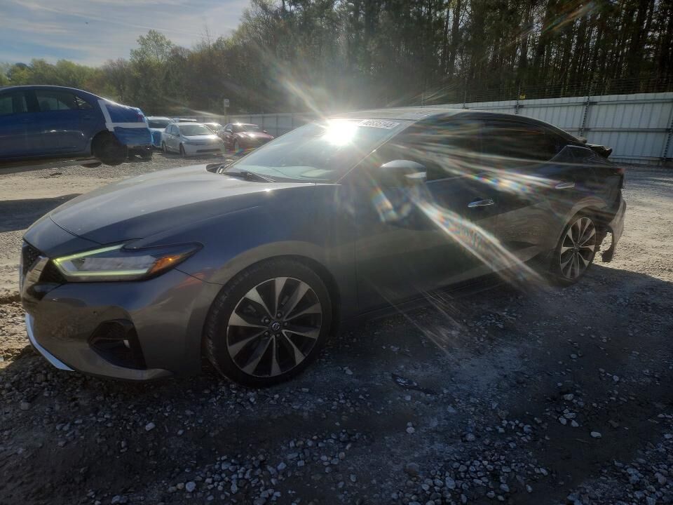 2019 NISSAN Maxima