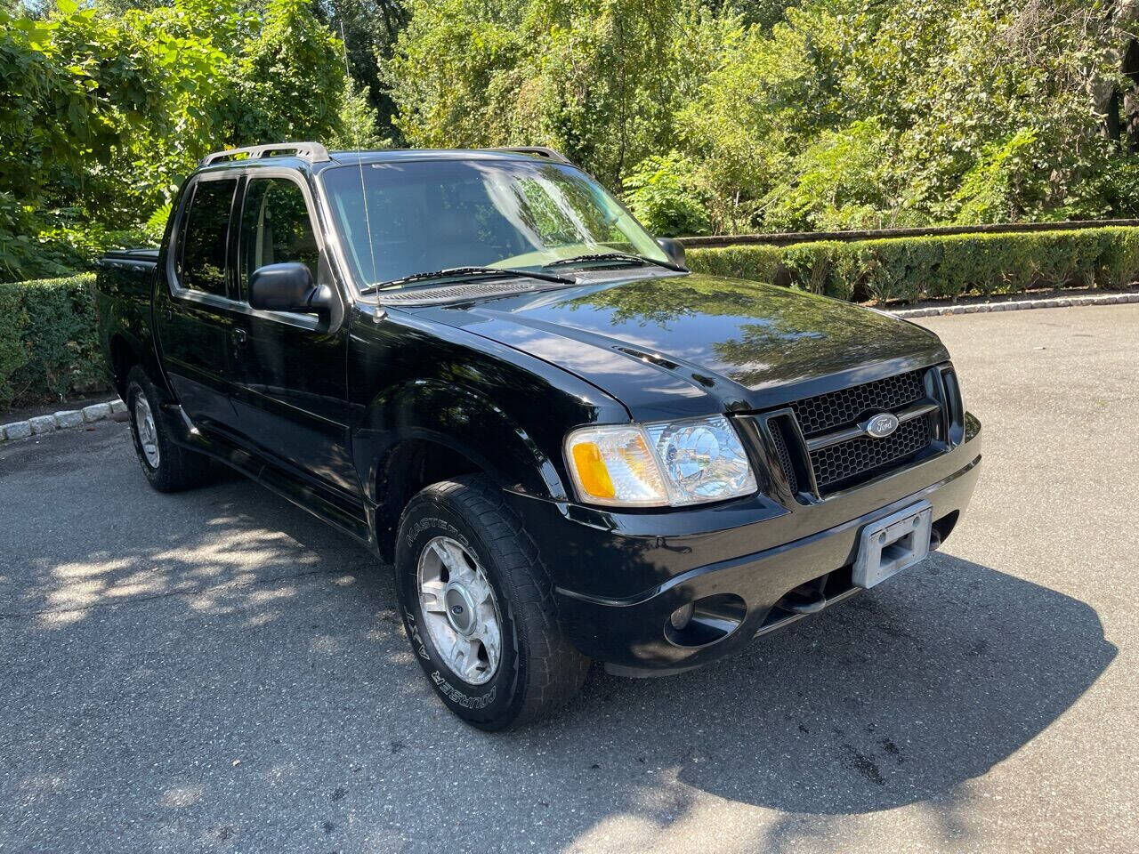 2004 FORD Explorer