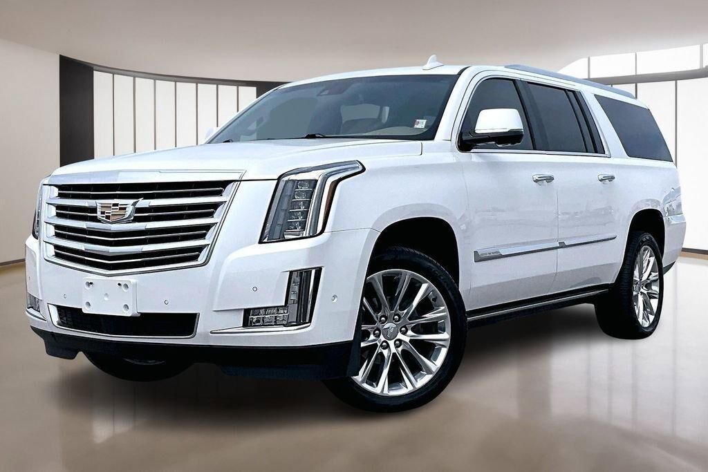 2018 CADILLAC Escalade ESV