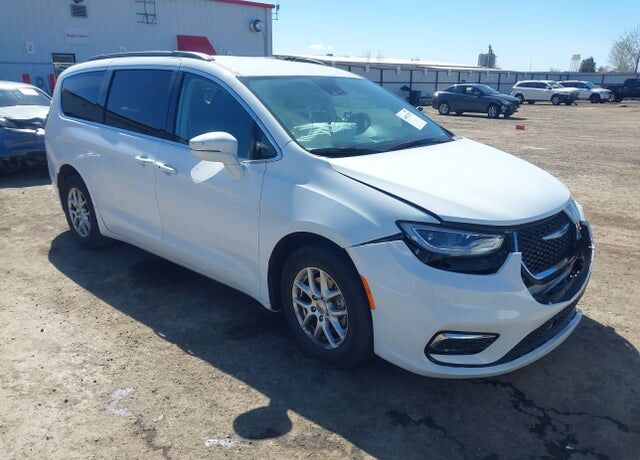 2022 CHRYSLER Pacifica