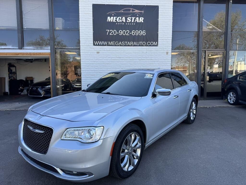2020 CHRYSLER 300