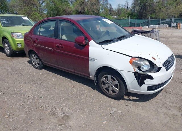 2009 HYUNDAI Accent