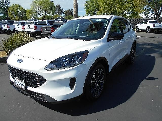 2022 FORD Escape