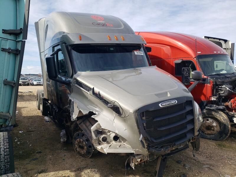 2023 FREIGHTLINER Cascadia