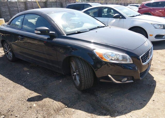 2013 VOLVO C70
