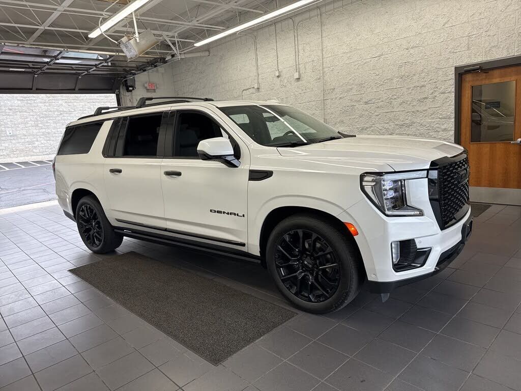 2024 GMC Yukon XL