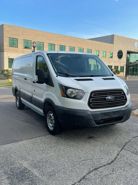 2017 FORD Transit