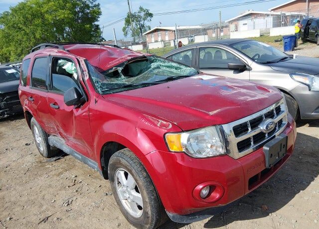 2011 FORD Escape