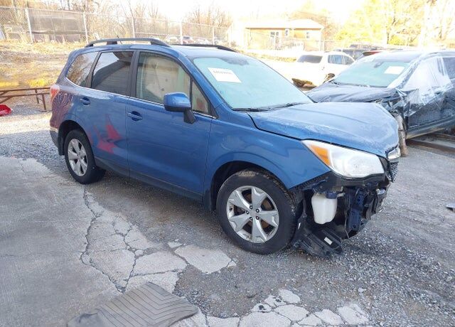2015 SUBARU Forester