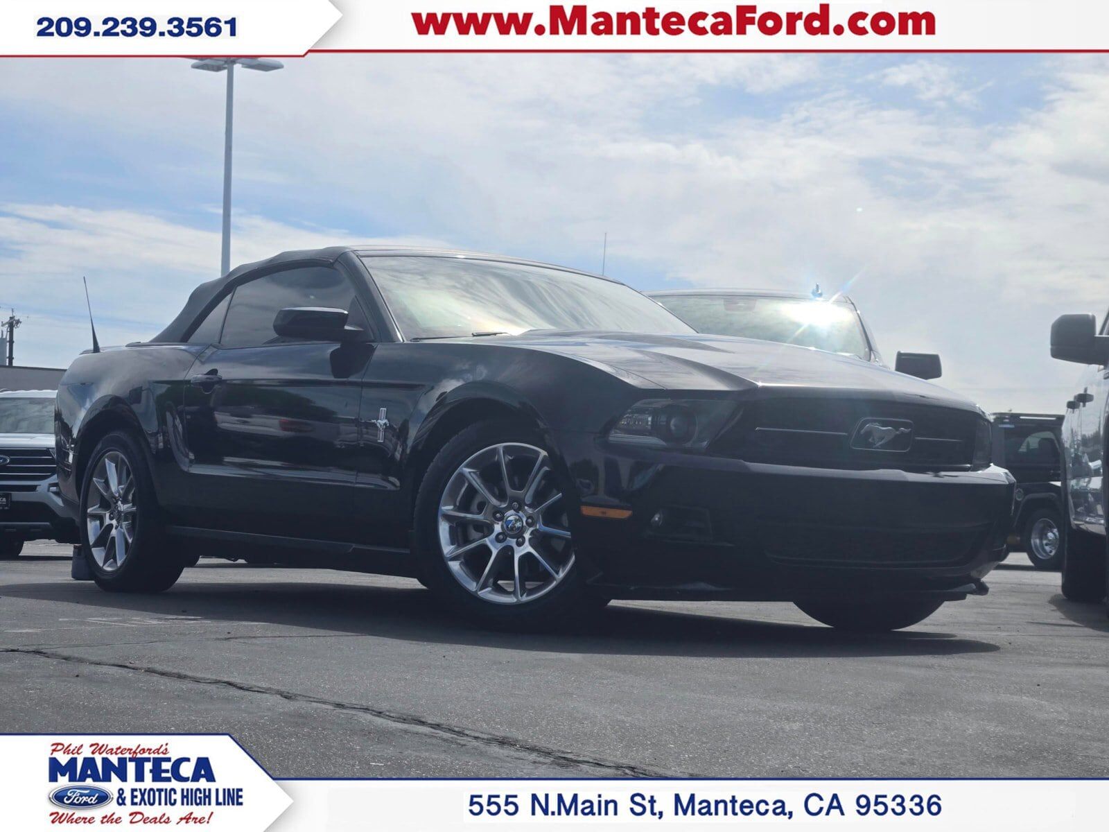 2011 FORD Mustang