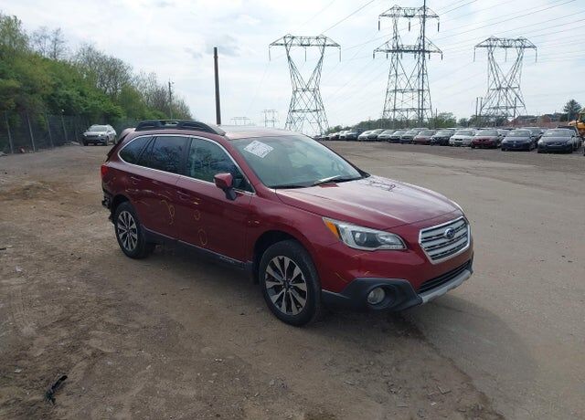 2016 SUBARU Outback