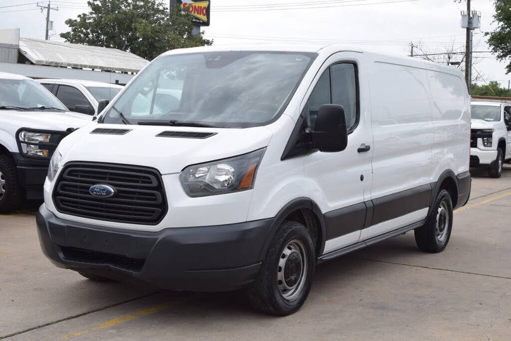 2018 FORD Transit