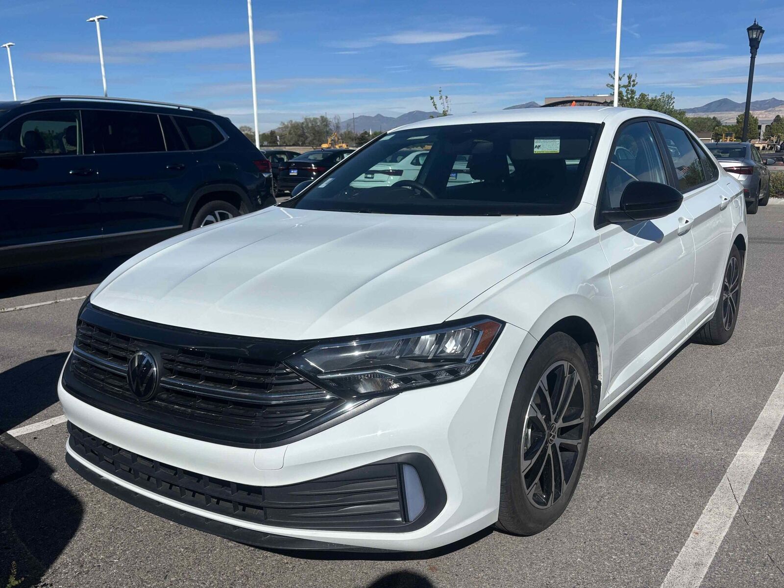 2024 VOLKSWAGEN Jetta