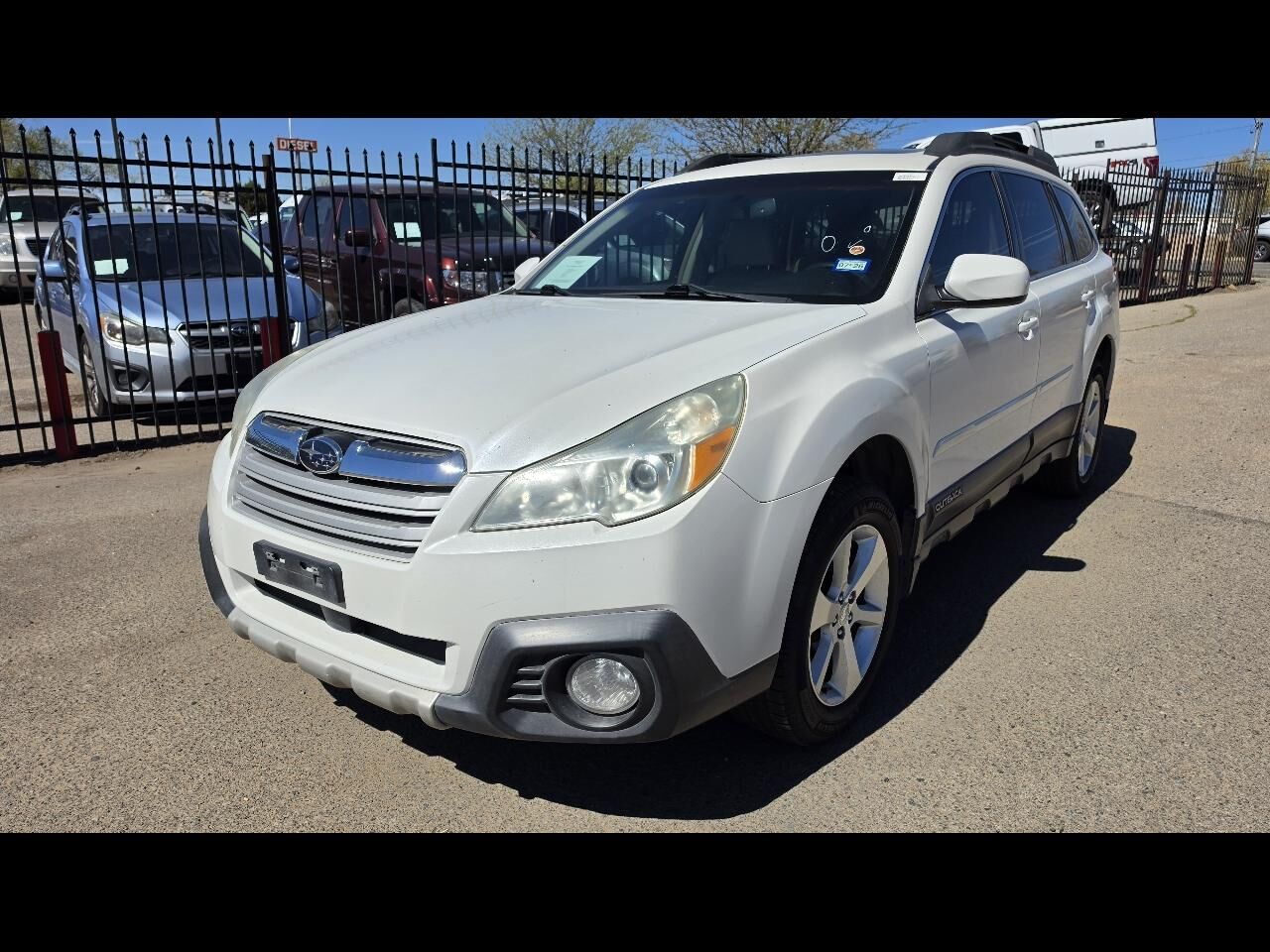 2014 SUBARU Outback