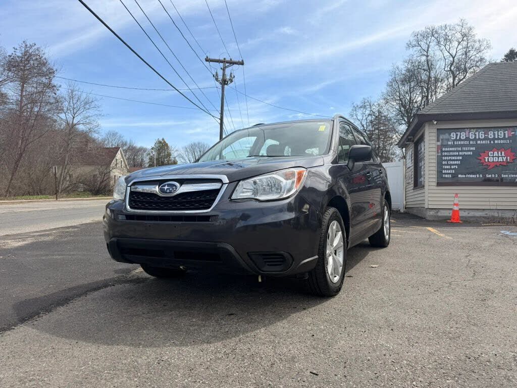 2016 SUBARU Forester