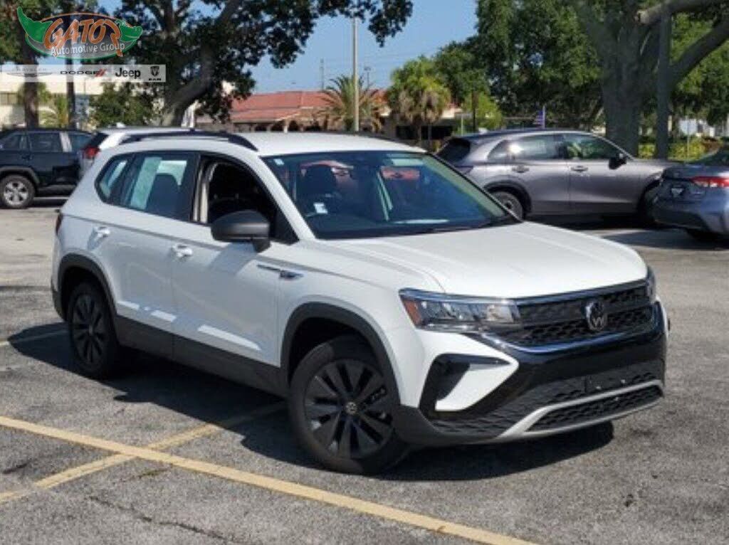 2024 VOLKSWAGEN Taos
