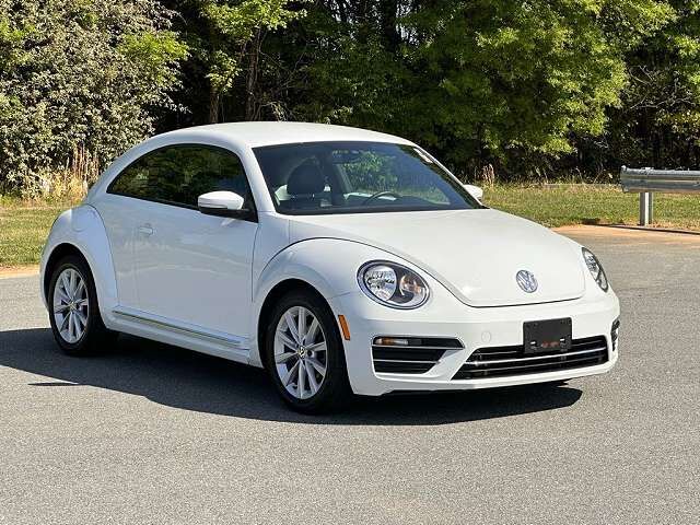 2017 VOLKSWAGEN Beetle