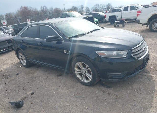 2014 FORD Taurus