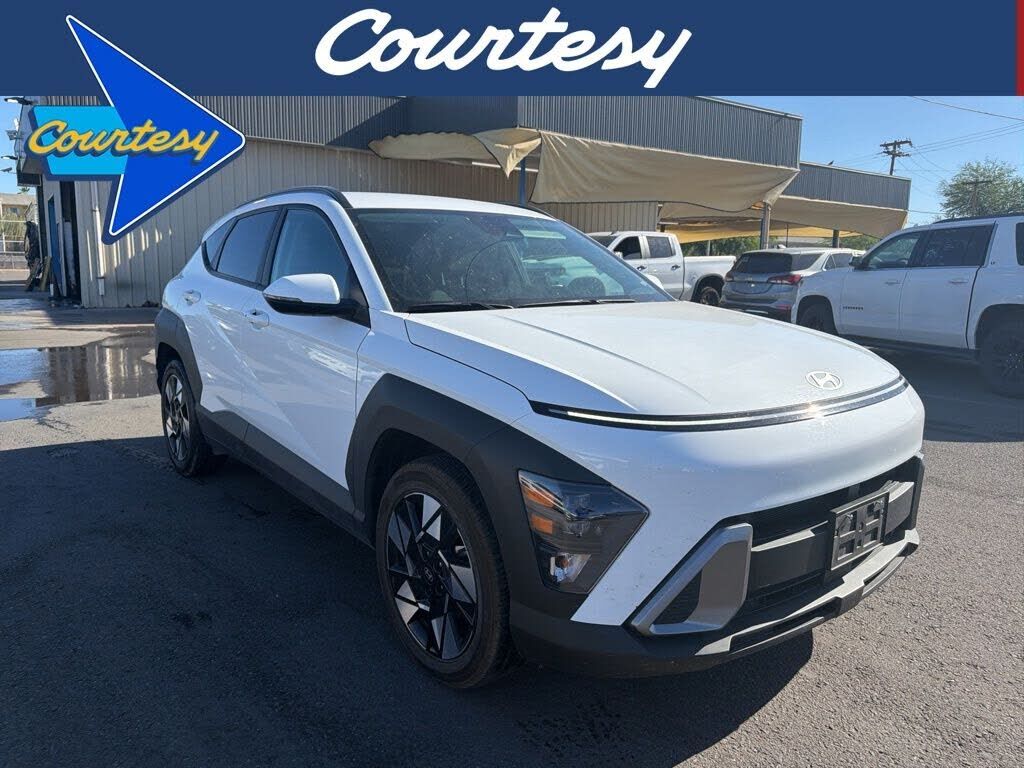 2024 HYUNDAI Kona