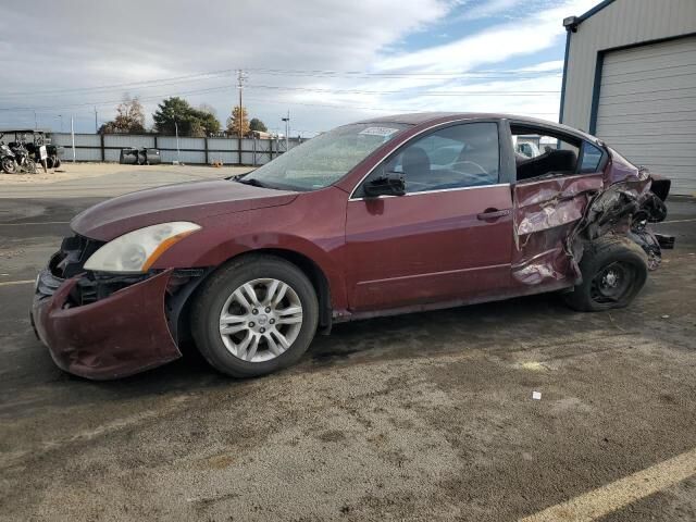2012 NISSAN Altima