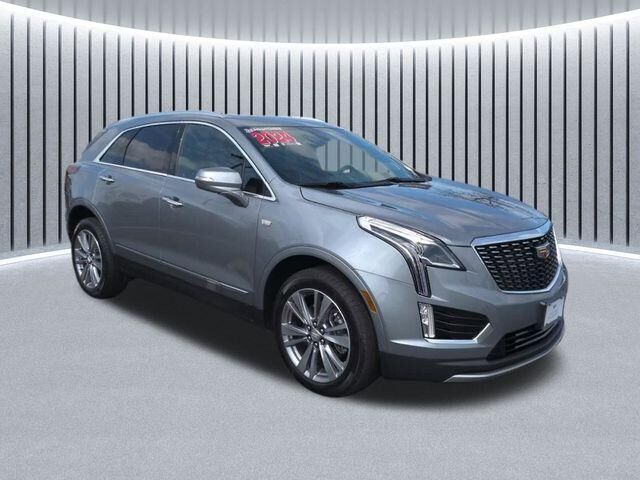 2024 CADILLAC XT5